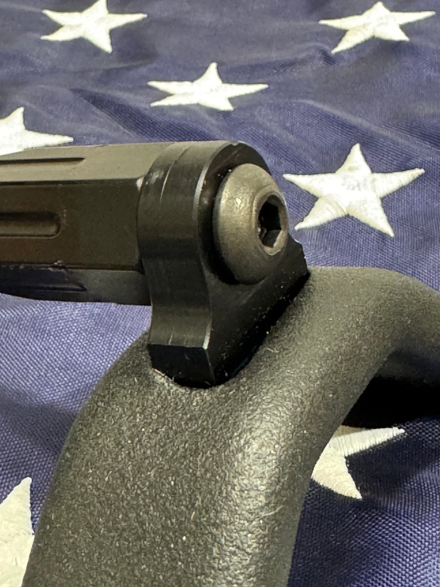 adapt saddle mounted close up